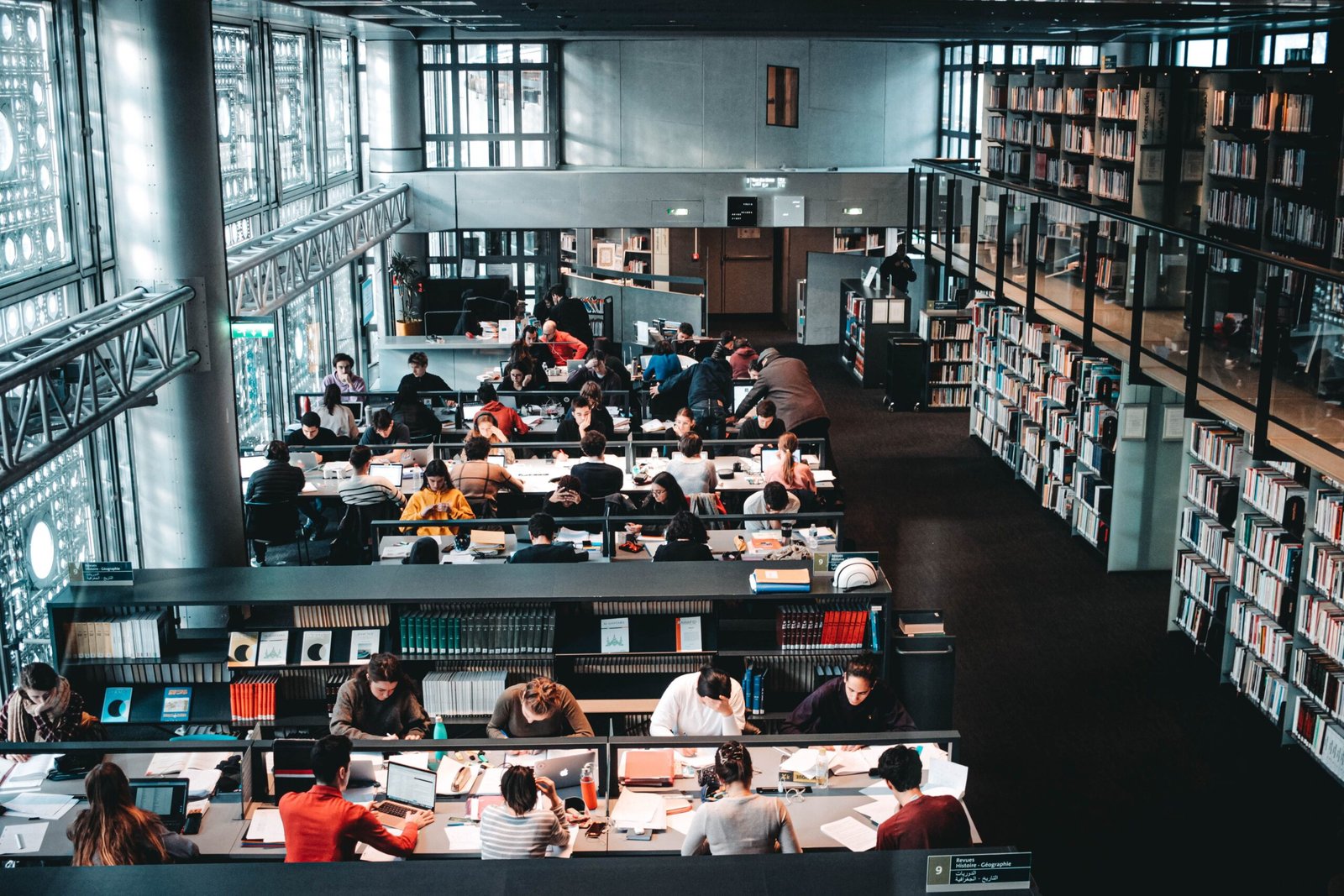 New Scholarship Opportunities Open at Leading U.S. Universities